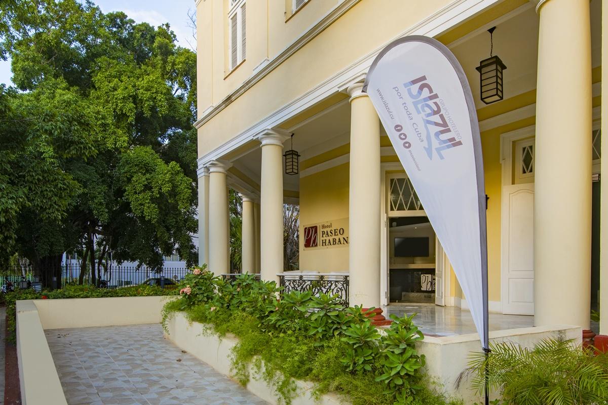 Hotel Paseo Habana Havana Exterior photo